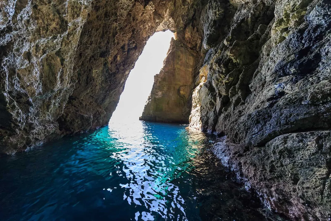 Private speedboat tour exploring secluded Medvidina beach Hvar